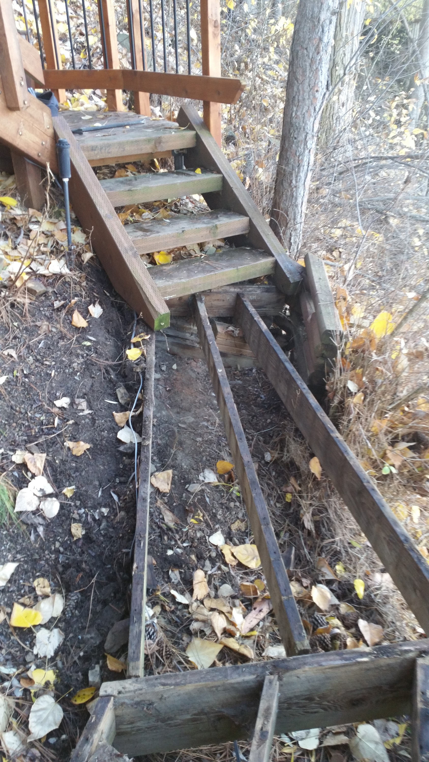 Lake Access Deck, Dock & Diving